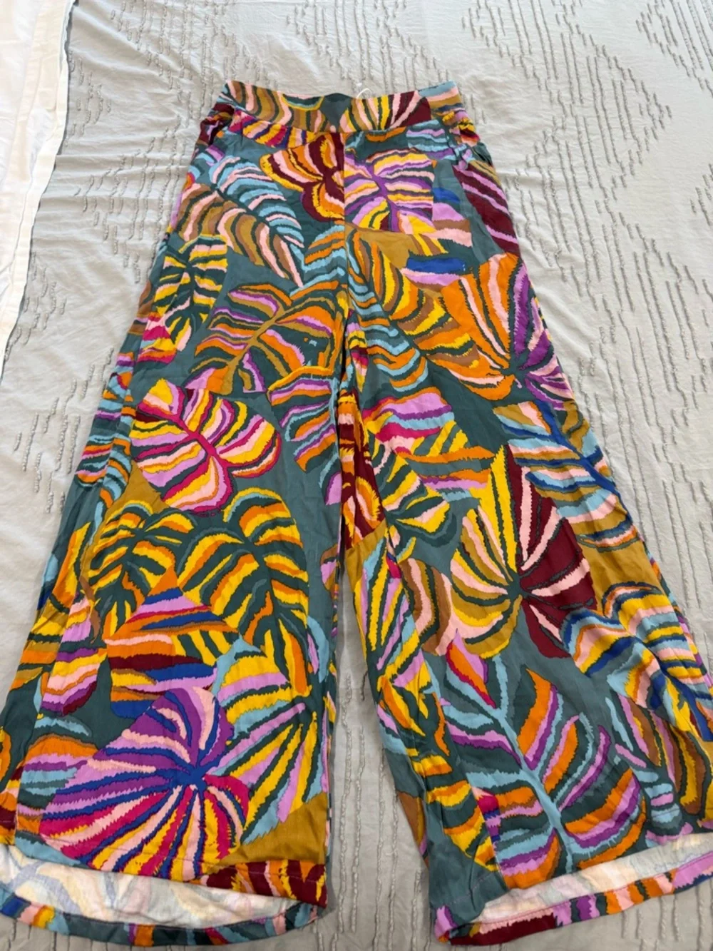 Haute Hippie Wide-Leg Printed Pants - Multicolor - Picture 3 of 11